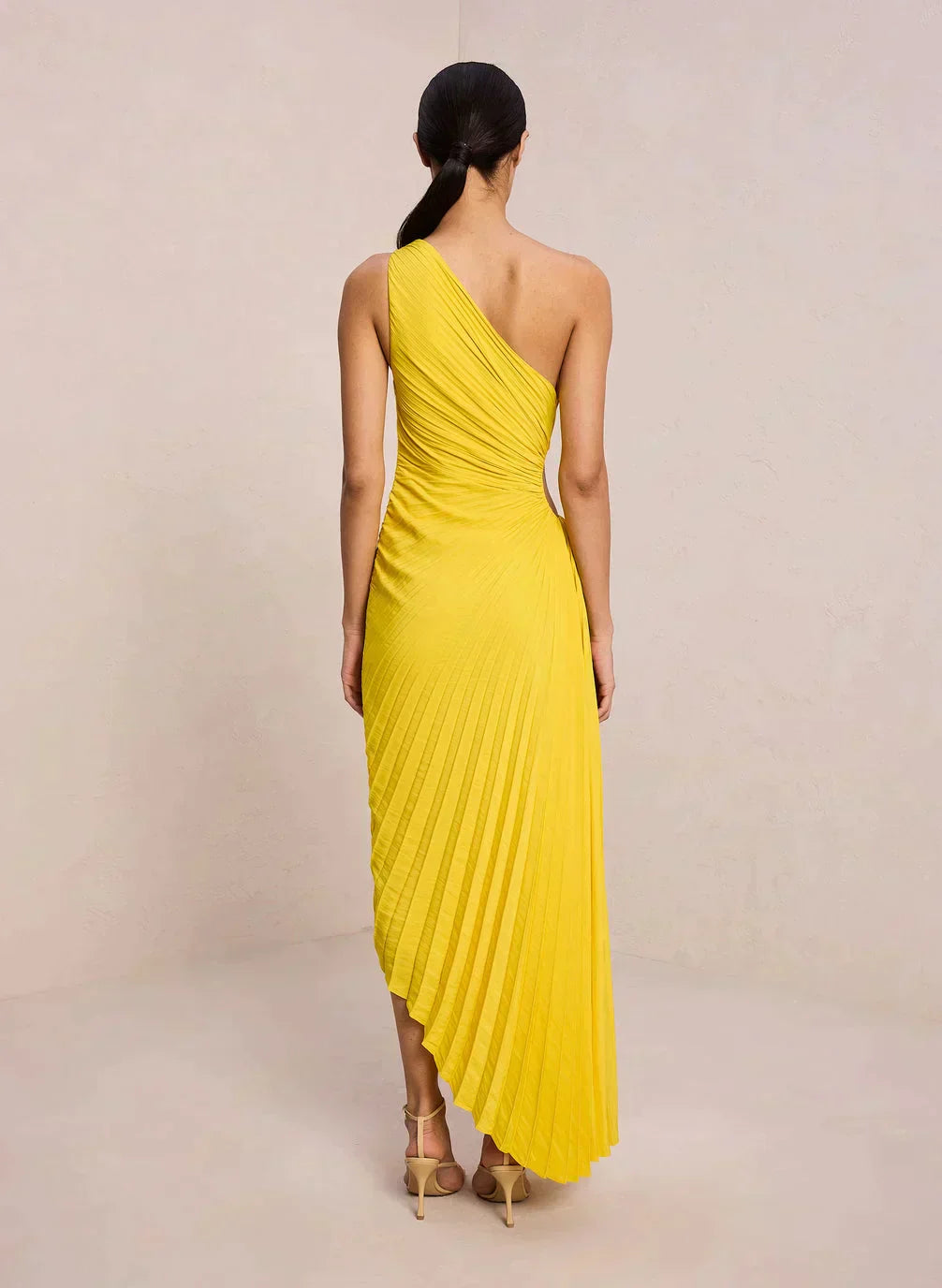 Sylviana - Robe mi-longue plissée sur l&
