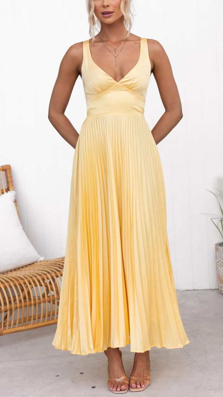 Robe longue plissée jaune Aby à col en V