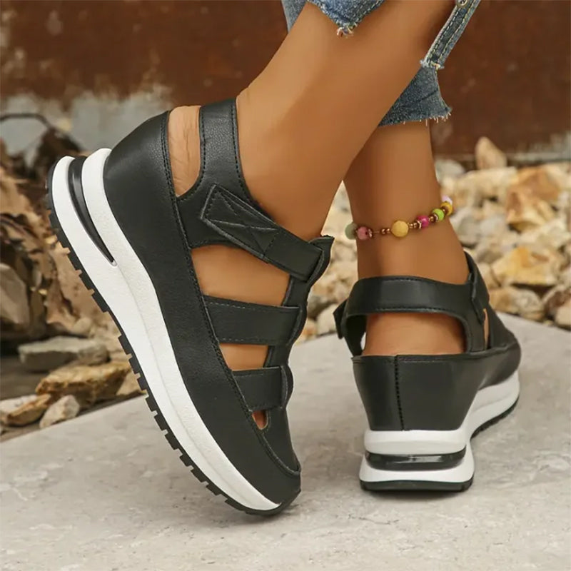 Sandales Nahal™ fermées